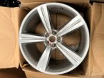 New Jaguar XK8 'Cremona' Alloy road wheel C2P15351 B Grade - Image 3