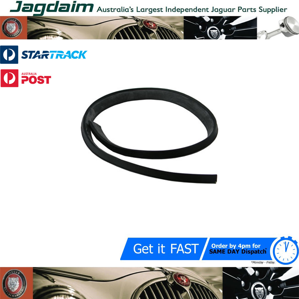 57-587.jpg New Jaguar E-Type B Post Rubber FHC E-Type BD28434/1 - Image 1