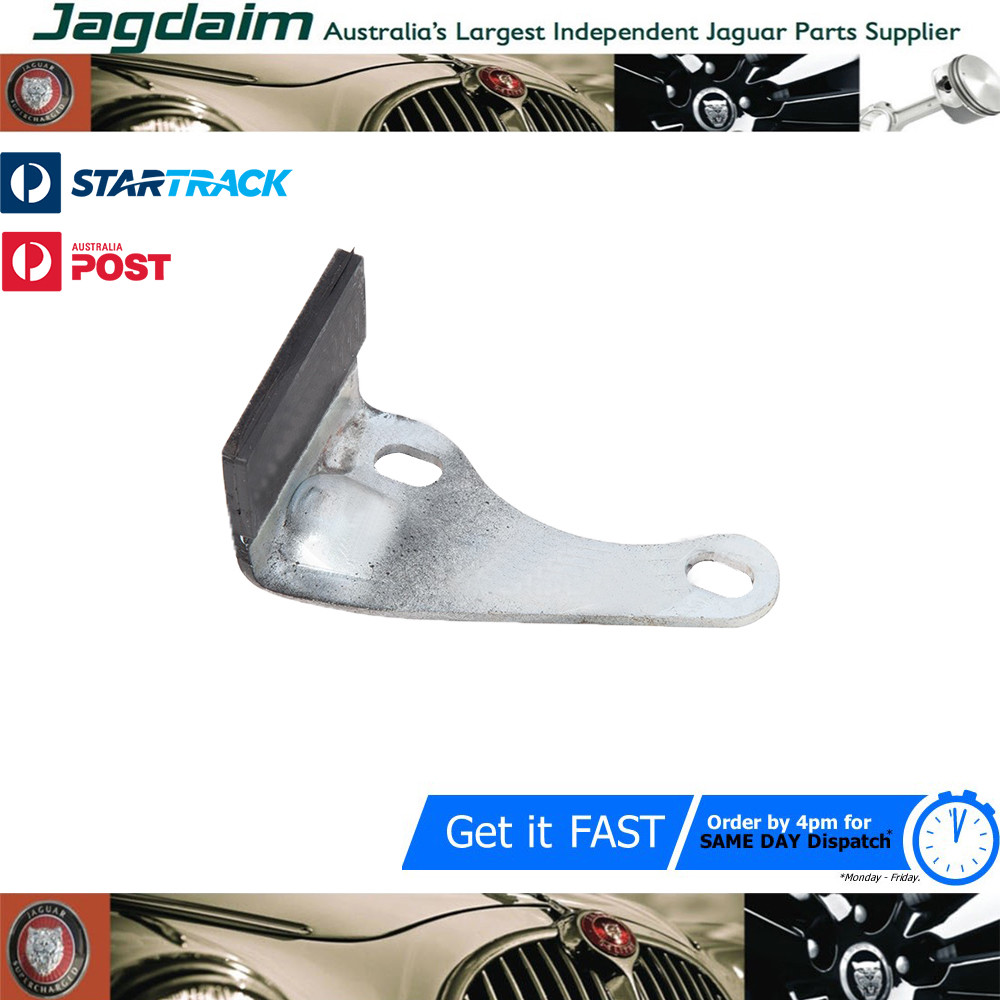 57-6321.jpg New Jaguar E-Type Mk XK Intermediate Chain Guide C13615 - Image 1