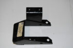New Jaguar XJ6 Series 1 4.2 L/H Engine Mount Bracket C37920 - Image 5